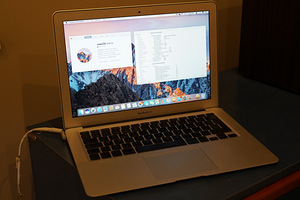 MacBook Air 13" (Late 2010) (1 foto / 3)