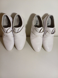 Белые кожаные туфли на липучке для мальчиков (37 и 38)вместе