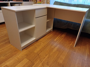 Arvutilaud: kirjutuslaud / töö-nurgalaud / nurklaud (valge) (10 foto / 10)