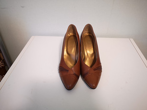 Elegantsed nahkkingad (1 foto / 3)