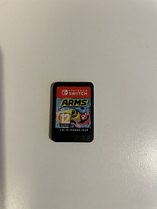 Müün Nintendo Switch mängukassette (6 foto / 6)