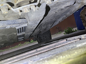 Mazda 323f 1998 aasta (4 foto / 12)
