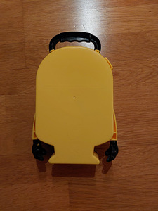 Minion söögikohver (3 foto / 3)