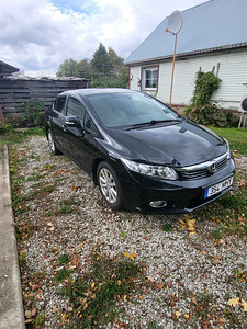 Honda Civic (1 foto / 5)