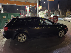 Audi A4 B7 147kw 2.0TFSI Quattro ATM Bensiin (7 foto / 11)