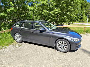 BMW 320D (2 foto / 15)