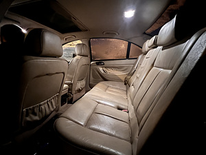 Peugeot 607 Elegance (6 фото из 8)