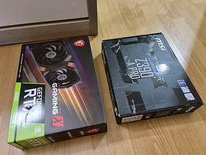 MSI Z390 PRO, MSI RTX 3060 Gaming X (1 foto / 4)