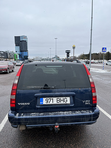 Volvo v70 (3 фото из 10)
