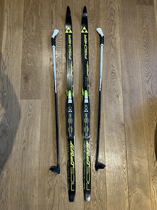 Laste murdmaa suusad FISHER Sprint Crown JR+suusaklambrid (1 foto / 1)