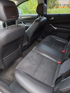 Ford Mondeo 2.0 TDCI (11 foto / 14)