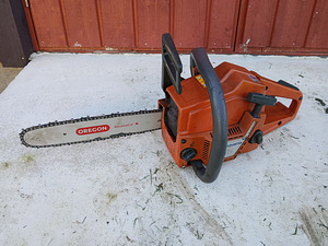 Husqvarna 40 (1 foto / 4)