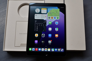 iPad Air 3 10,5" 64GB WiFi (1 foto / 2)