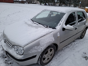 Vw golf IV M/V (3 foto / 9)