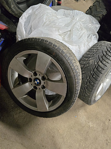 Диски BMW + зимние шины 5x120 (7 фото из 8)