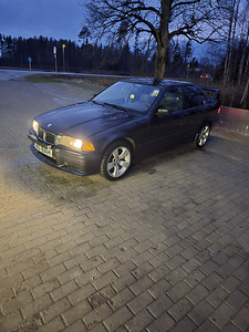 BMW e36 (4 foto / 12)