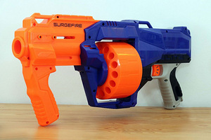 Игрушечный пистолет nerf Elite SurgeFire (7 фото из 7)