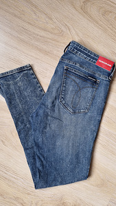 Calvin Klein Jeans teksad (1 foto / 2)