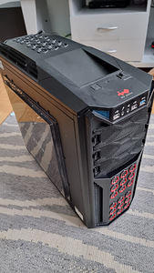 Mänguriarvuti Intel Core i7 7700K GTX 1070 (5 foto / 5)