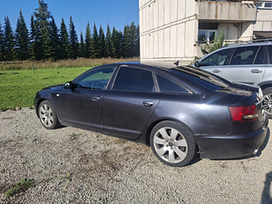 Audi A6 C6 3.2 Quattro (4 foto / 8)