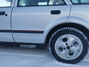 Ford escort (13 фото из 13)