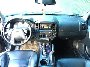 Ford Maverick (6 фото из 15)