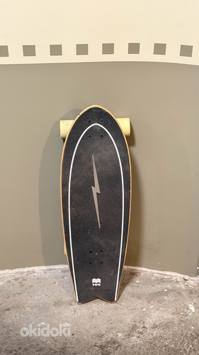 Surfskate YOW PIPE 32" 120€