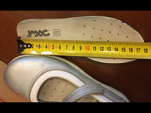Kingad, suurus 28 (17,5 cm) (6 foto / 6)