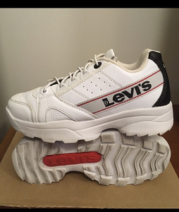Levi's tossud, suurus 34