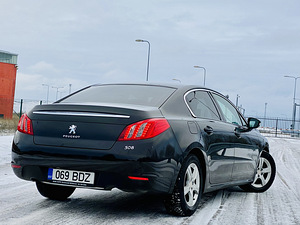 Peugeot 508 (2 фото из 11)