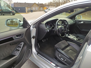 Audi A5 3.0 Quattro Sportback S-line (8 foto / 10)