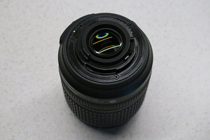 Nikon 18-105mm f/3.5-5.6 AF-S G DX ED VR objektiiv (3 foto / 4)