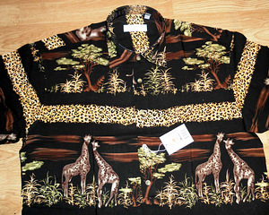 Meeste must suvine triiksärk Safarii mustriga, XL, uus (1 foto / 3)