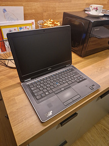 Dell Latitude E7440 sülearvuti (2 foto / 9)