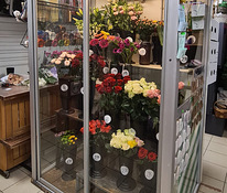Продам цветочный холодильник