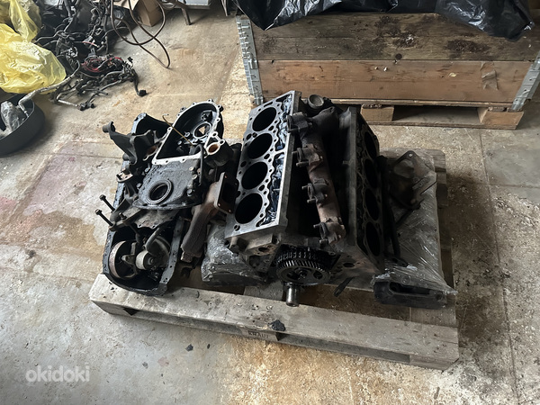 ДВИГАТЕЛЬ CHEVROLET 6.2D НА ЗАПЧАСТИ