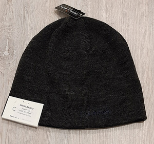 Шапка Calvin Klein, новая (2 фото из 3)