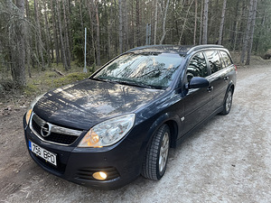 Opel Vectra 2007a 1.9TDi 88kw Manuaal (1 foto / 8)