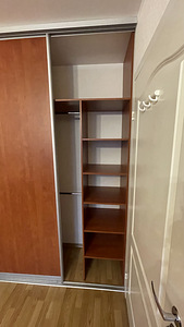 Sisseehitatud kapp liuguksed sisseehitatud riidekapp (3 foto / 4)
