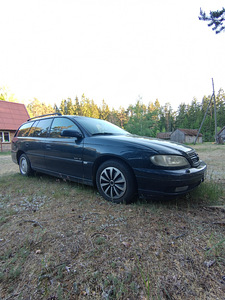 Opel omega (3 фото из 8)