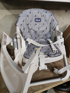 Chicco Chairy Booster Seat (4 foto / 6)