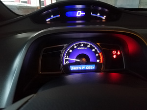 Honda civic 1.8 103 kw 2008 (13 foto / 14)
