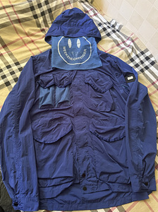 Weekend offender windbreaker XL