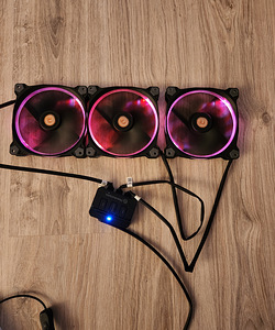 Jahutussüsteem Thermaltake Ring 14 LED RGB 3 Set (2 foto / 4)