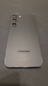 Samsung Galaxy S23, must (3 foto / 8)