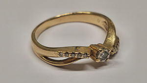 Kuld sõrmus teemandiga 585 proov (№L1301) (1 foto / 6)