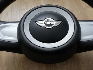 Mini Cooper R56 nahkrool + airbag 2006-2013 (2 foto / 3)