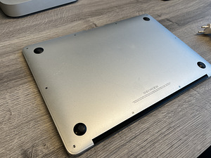 Macbook Air 13 i5, 4GB, 128SSD (5 foto / 8)