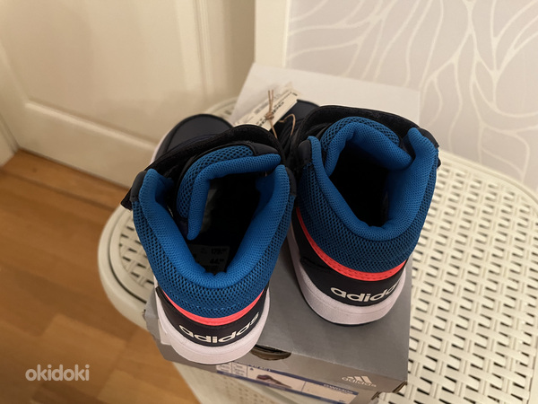 UUED Adidase кроссовки s 26,5 stp 17 (фото #3)
