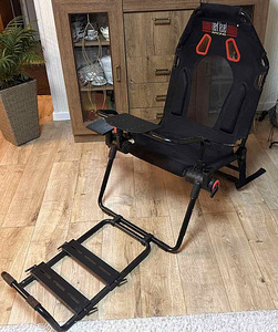 Next Level Racing GT Lite (1 фото из 6)